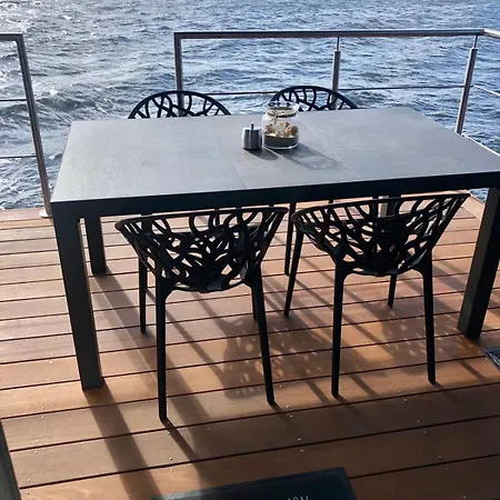 Hausboot Aurora Σπίτι διακοπών *